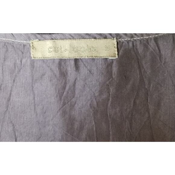 Cut Loose Size Small Purple Top Sleeveless Assimetrical Front Hem V-Neck Blouse - Picture 7 of 7